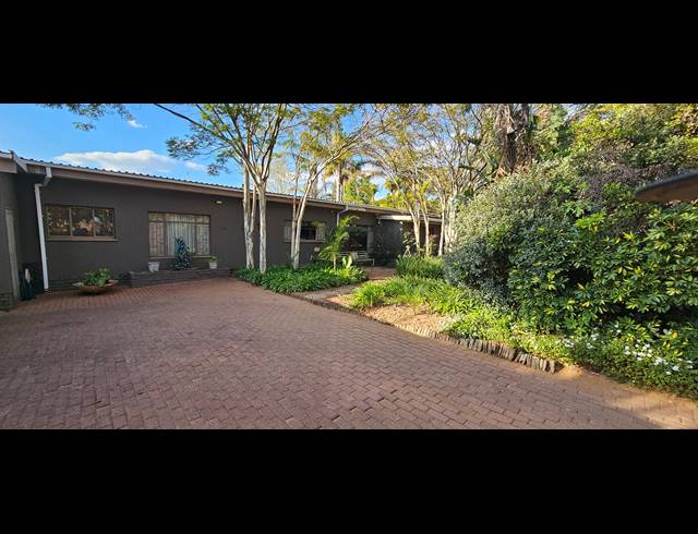 4 BEDROOM FREESTANDING FOR SALE IN WELGELEGEN